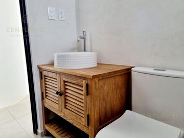 Hermosa casa encenta a estrenar Marsella 3, Playa de Carmen P4287