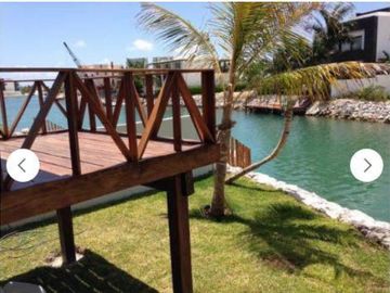 SE VENDE HERMOSA CASA EN PUERTO CANCUN