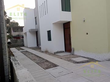CASA EN VENTA COLONIA FIDEL VELAZQUEZ CD MADERO