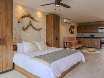 Penthouse con Jacuzzi en venta entrega inmediata Tulum