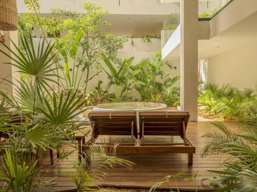 Penthouse con Jacuzzi en venta entrega inmediata Tulum