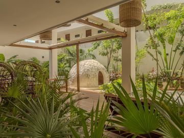 Penthouse con Jacuzzi en venta entrega inmediata Tulum