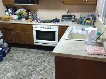 CASA EN VENTA -Fracc. Gonzalitos en Monterrey por Ave. Fleteros