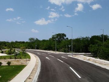 LOTE RESIDENCIAL EN VENTA EN PUNTA MISNÉ, CARR. MÉRIDA-PROGRESO - DE OPORTUNIDAD