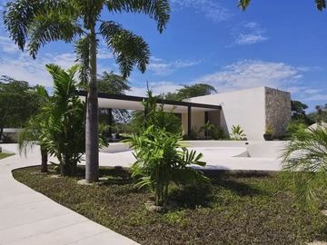 LOTE RESIDENCIAL EN VENTA EN PUNTA MISNÉ, CARR. MÉRIDA-PROGRESO - DE OPORTUNIDAD