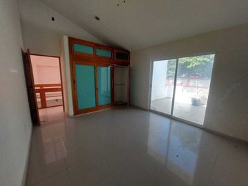 CASA EN VENTA EN  FRACCIONAMIENTO COLINAS DEL SUR