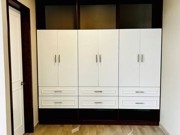 Casa en venta con diseño exclusivo en Fracc. Paseo de la Reina