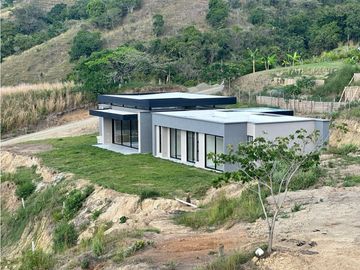 VENTA CASA CAMPESTRE PARA ESTRENAR PEREIRA VA CERRITOS - CARTAGO