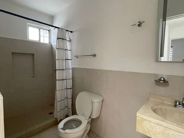 Casa en Venta Fraccionamiento Privado, 3 Recámaras, 2.5 Baños y Vigilancia 24/7