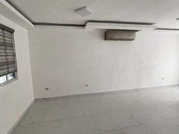 Casa en Venta Fraccionamiento Privado, 3 Recámaras, 2.5 Baños y Vigilancia 24/7