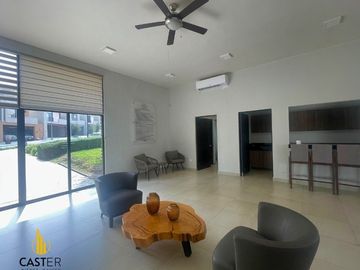Casa en Venta en Rincón de la Sierra, García | 3 Recámaras, 3 Baños