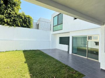 Casa en Venta en Jardines de Guadalupe
