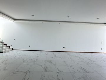 Casa en Venta en Valle Imperial dentro de coto