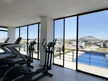Casa en Venta en Valle Imperial dentro de coto
