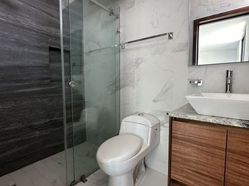 Casa en Venta en Valle Imperial dentro de coto