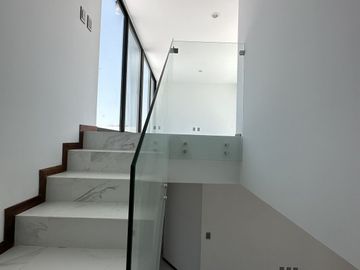 Casa en Venta en Valle Imperial dentro de coto