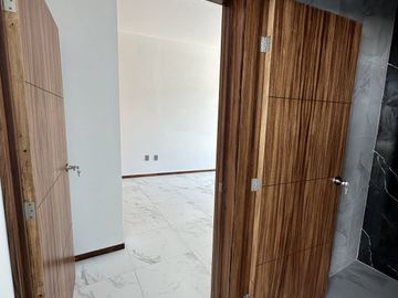 Casa en Venta en Valle Imperial dentro de coto