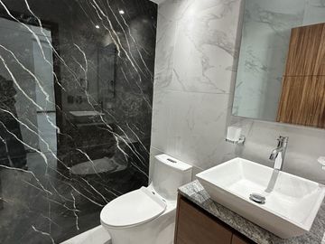 Casa en Venta en Valle Imperial dentro de coto