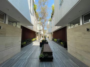 Casa en Exclusivo Fraccionamiento en Cuajimalpa, CDMX