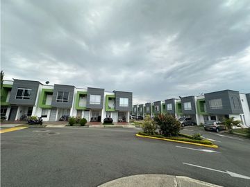 Se Vende Casa Cerca al Estadio Centenario Armenia