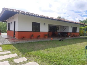 Se Vende Casa Campestre Para Turismo Montenegro Quindio