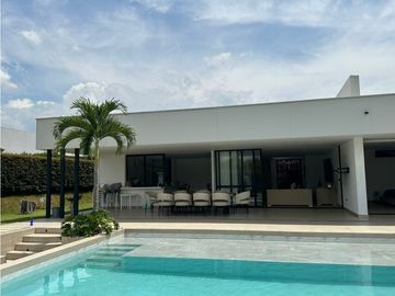 VENDO CASA CAMPESTRE EN SAN JOSÉ DE LA VILLA ETAPA 5  CL