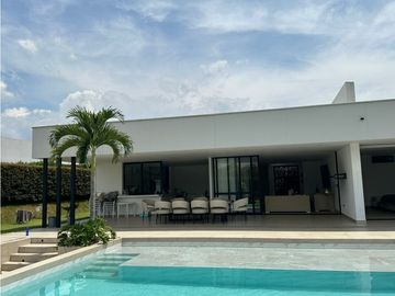 VENDO CASA CAMPESTRE EN SAN JOSÉ DE LA VILLA ETAPA 5  CL