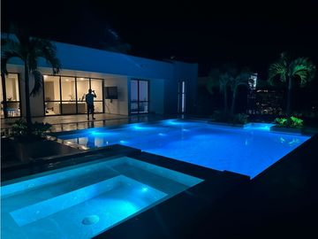 VENDO CASA CAMPESTRE EN SAN JOSÉ DE LA VILLA ETAPA 5  CL