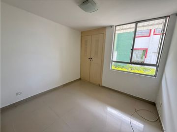 Casa en conjunto cerrado en venta sector Estadio Centenario (sur)