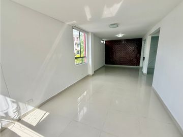 Casa en conjunto cerrado en venta sector Estadio Centenario (sur)