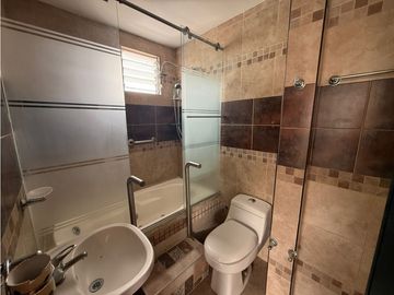 Casa en conjunto cerrado en venta sector Estadio Centenario (sur)