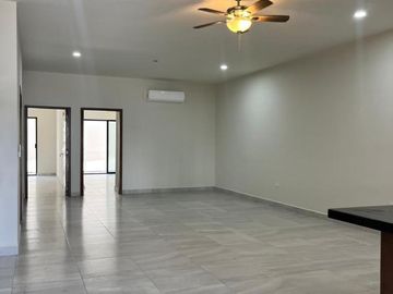 Departamento en renta en Sábalo Country