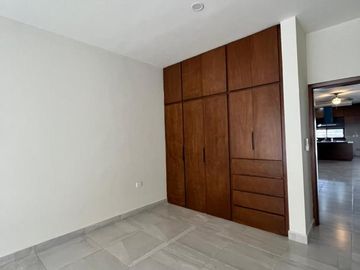Departamento en renta en Sábalo Country