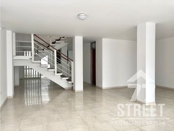 CASA EN PORTALES DEL NORTE