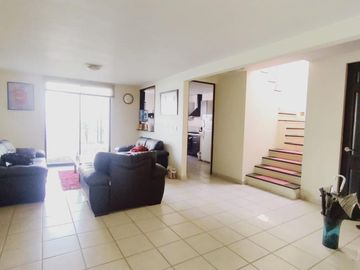 CASA CON AMPLIACION  EN VENTA BOSQUES DE ICA ZINACANTEPEC