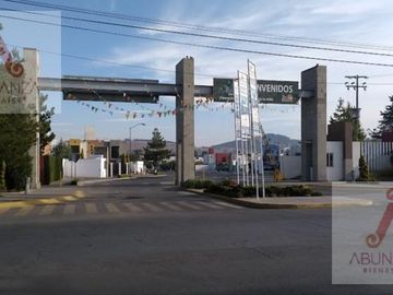 CASA CON AMPLIACION  EN VENTA BOSQUES DE ICA ZINACANTEPEC