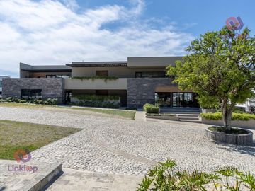 Casa Venta Bosques de las Misiones Sector Encino Carretera Nacional  Santiago  NL