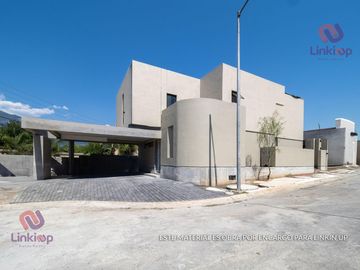 Casa Venta Bosques de las Misiones Sector Encino Carretera Nacional  Santiago  NL