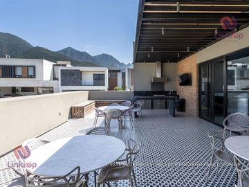 Casa Venta Bosques de las Misiones Sector Encino Carretera Nacional  Santiago  NL
