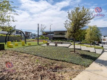 Casa Venta Bosques de las Misiones Sector Encino Carretera Nacional  Santiago  NL