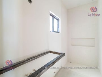 Casa Venta Bosques de las Misiones Sector Encino Carretera Nacional  Santiago  NL