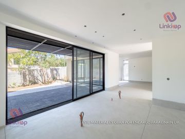 Casa Venta Bosques de las Misiones Sector Encino Carretera Nacional  Santiago  NL