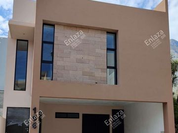 Casa en Venta en Cumbres Elite Premier Sectores Pirineos y Vesubio