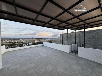 Casa en Fraccionamiento Privada Camino Real