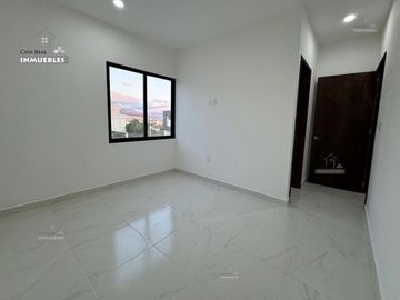 Casa en Fraccionamiento Privada Camino Real