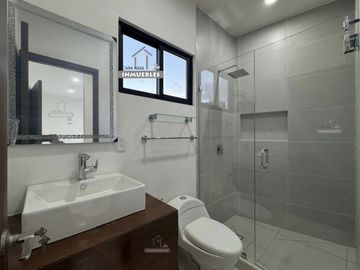 Casa en Fraccionamiento Privada Camino Real