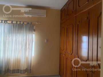 Casa en Venta en calle Estado de México, Col. Petrolera, Coatzacoalcos, Ver.