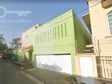 Casa en Venta en calle Estado de México, Col. Petrolera, Coatzacoalcos, Ver.