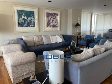 Departamento Venta Lomas del Pedregal, con Roof de 238.00m2.