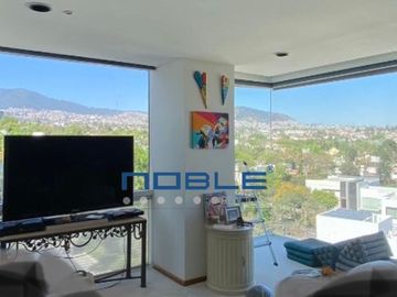 Departamento Venta Lomas del Pedregal, con Roof de 238.00m2.
